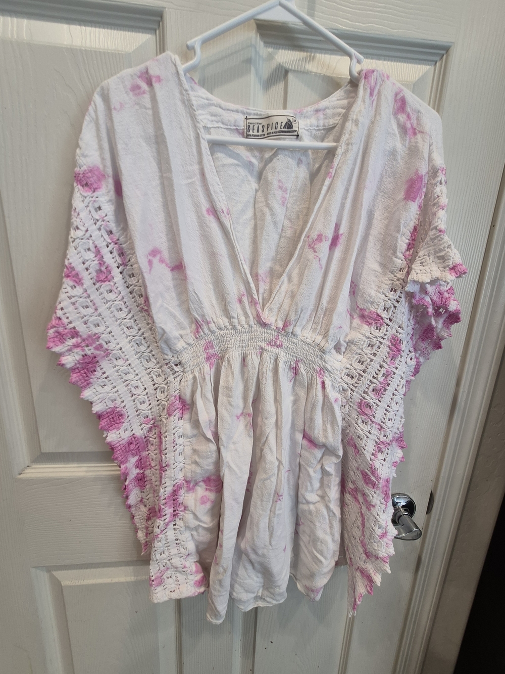 Seaspice White & Pink Tie-Dye Crochet Sleeve V-Neck Top